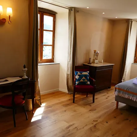 Bed & Breakfast Casa Surgente 3*